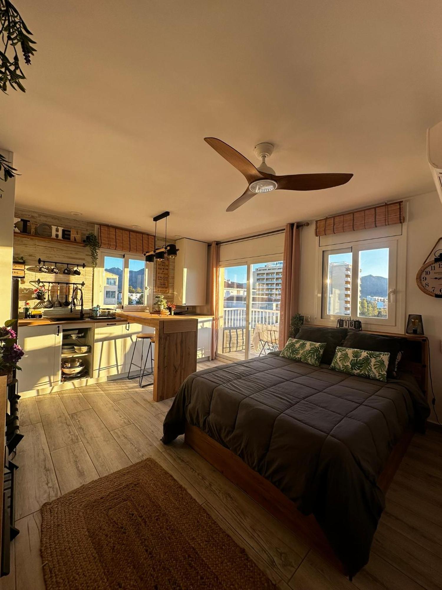 Sunrisemare Vacational Studio Roses Exterior foto